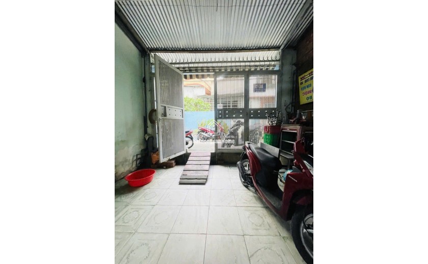 D2051 ⚡️⚡️ nhà trong chợ Nguyễn Văn Quá Q12, SHR, Vuông, 4x30m, 4.x tỷ